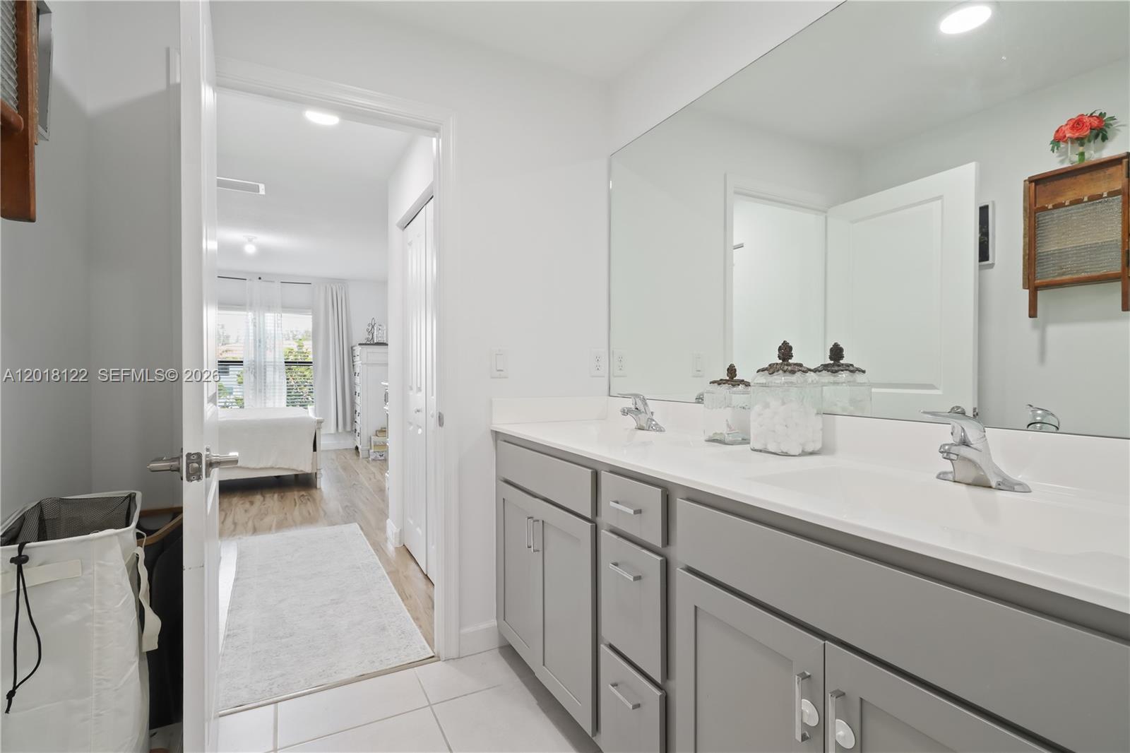 MEDITERRANEA - Residential