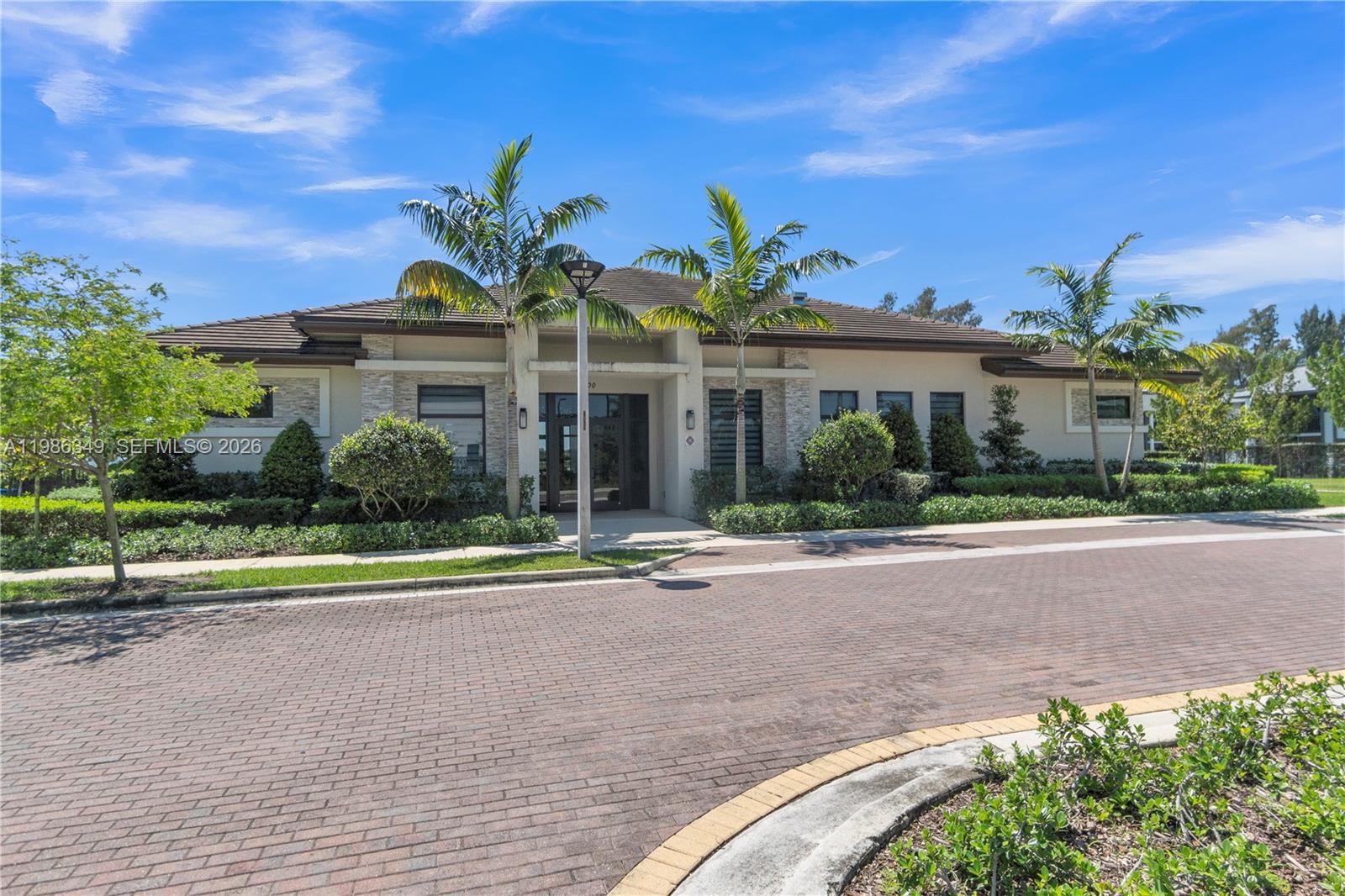 VIA VENTURA NEIGHBORHOOD - Residential