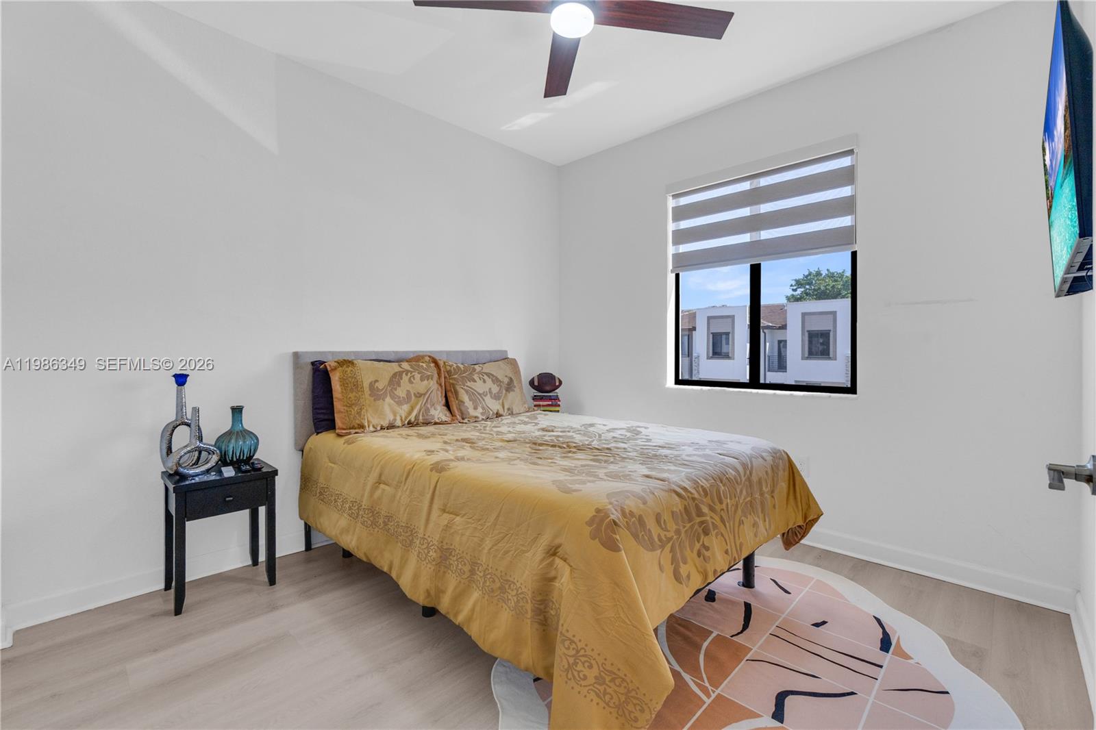 VIA VENTURA NEIGHBORHOOD - Residential