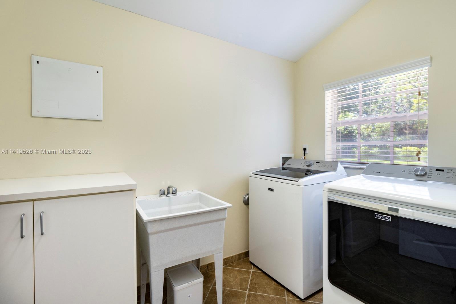 HALLMARK HEIGHTS ESTATES - Residential