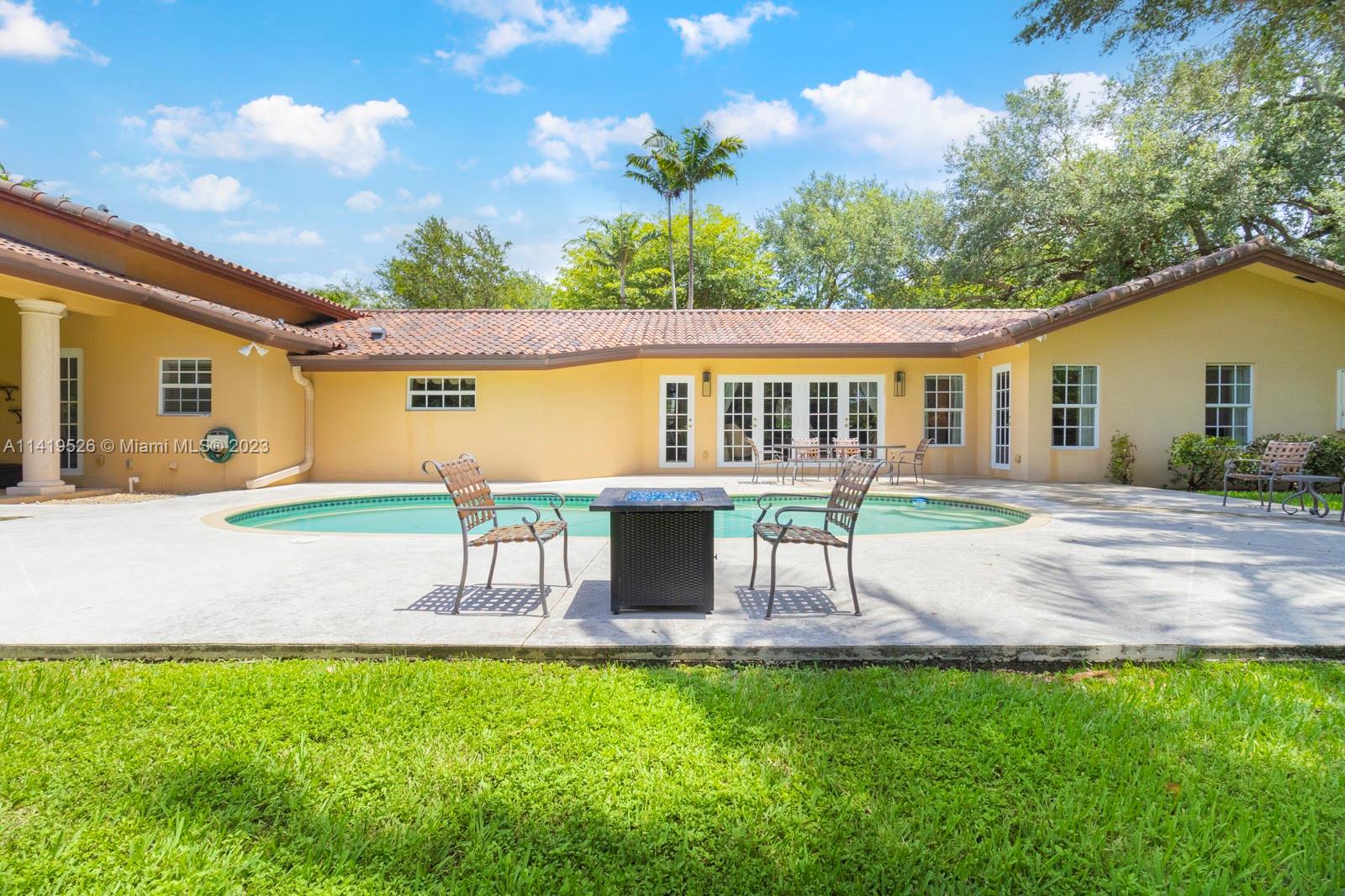 HALLMARK HEIGHTS ESTATES - Residential