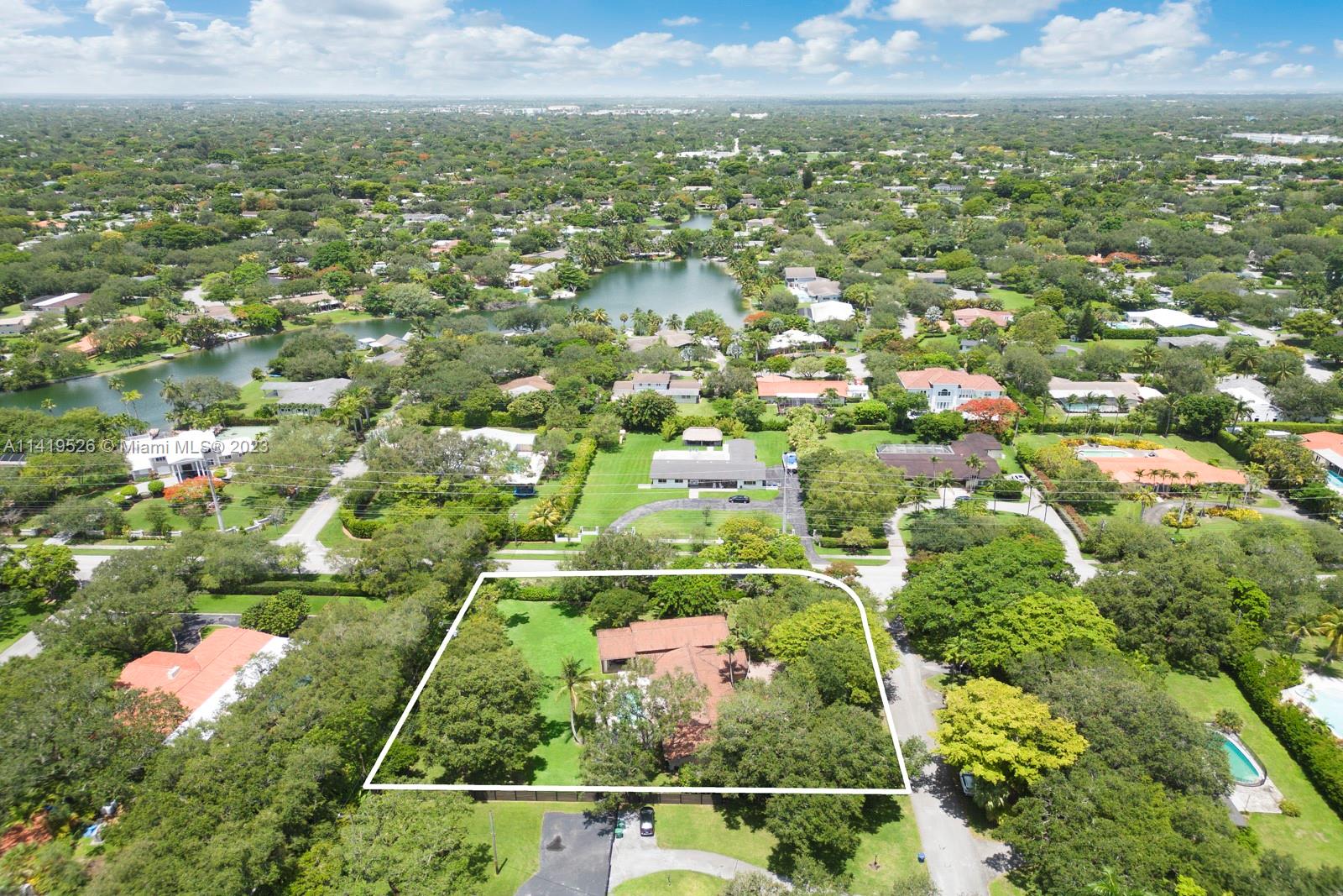 HALLMARK HEIGHTS ESTATES - Residential