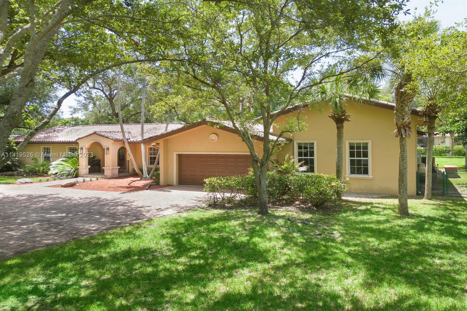 HALLMARK HEIGHTS ESTATES - Residential