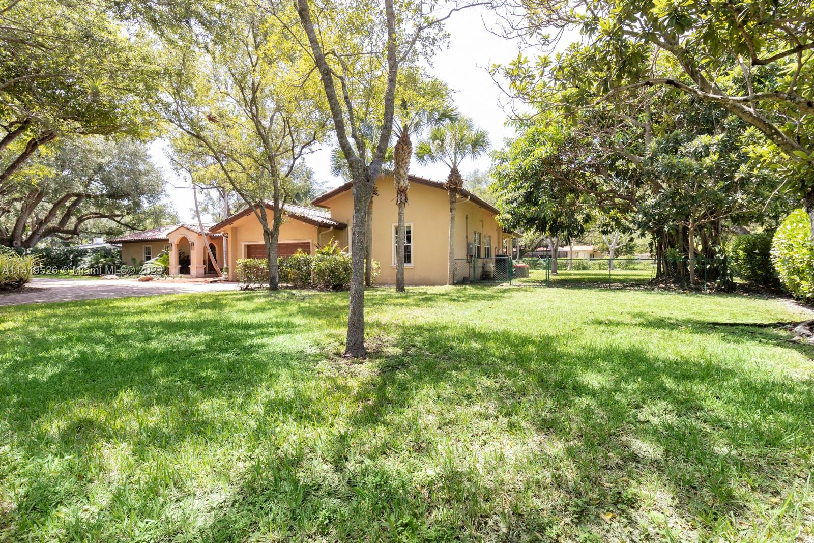 HALLMARK HEIGHTS ESTATES - Residential