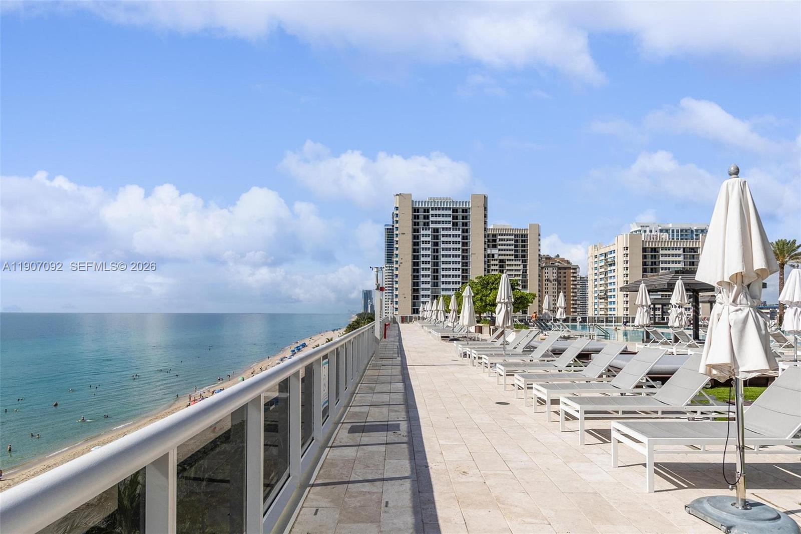 BEACH CLUB CONDO - Residential Lease