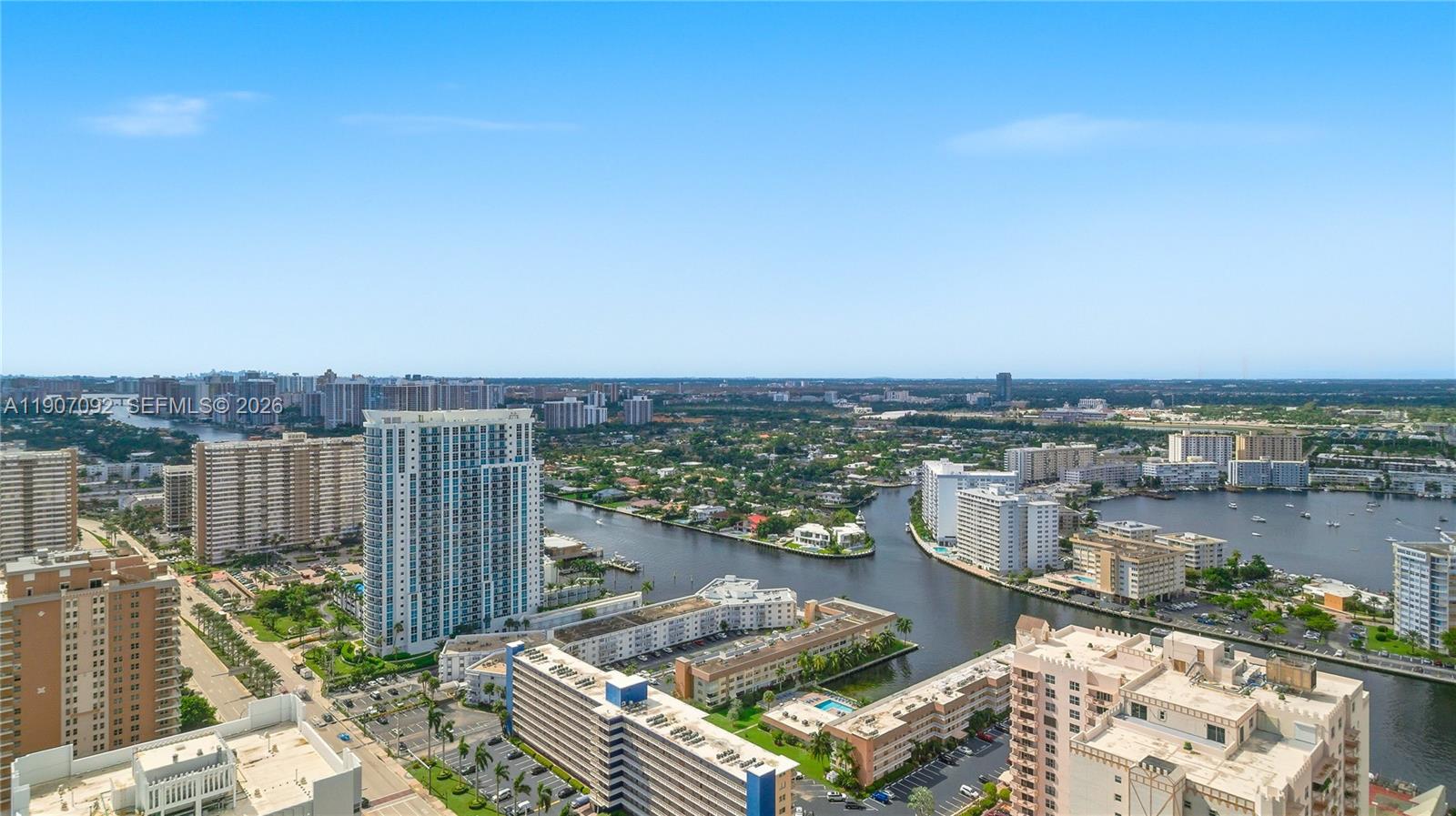 BEACH CLUB CONDO - Residential Lease
