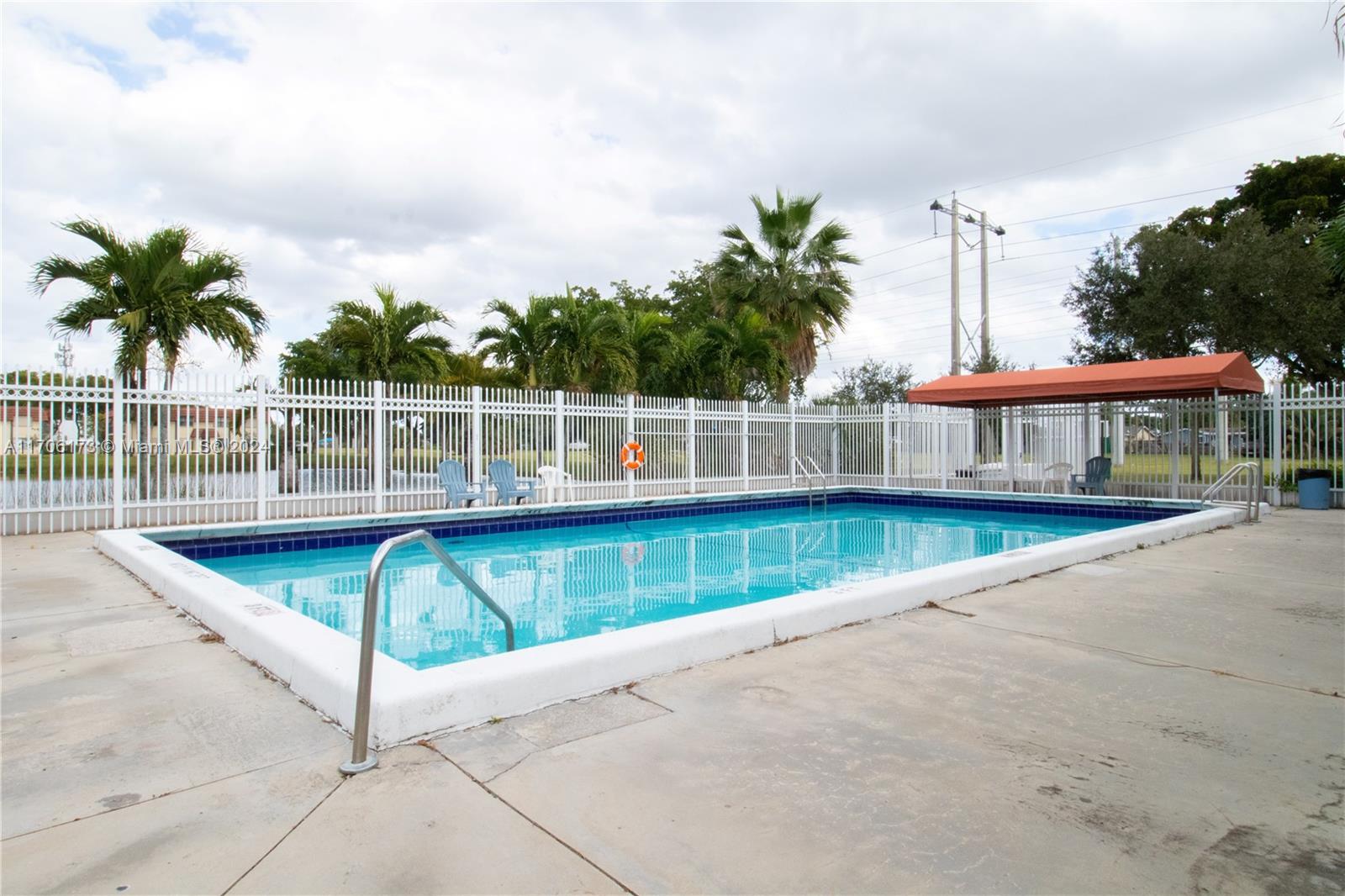 PALM PLACE CONDO - Residential