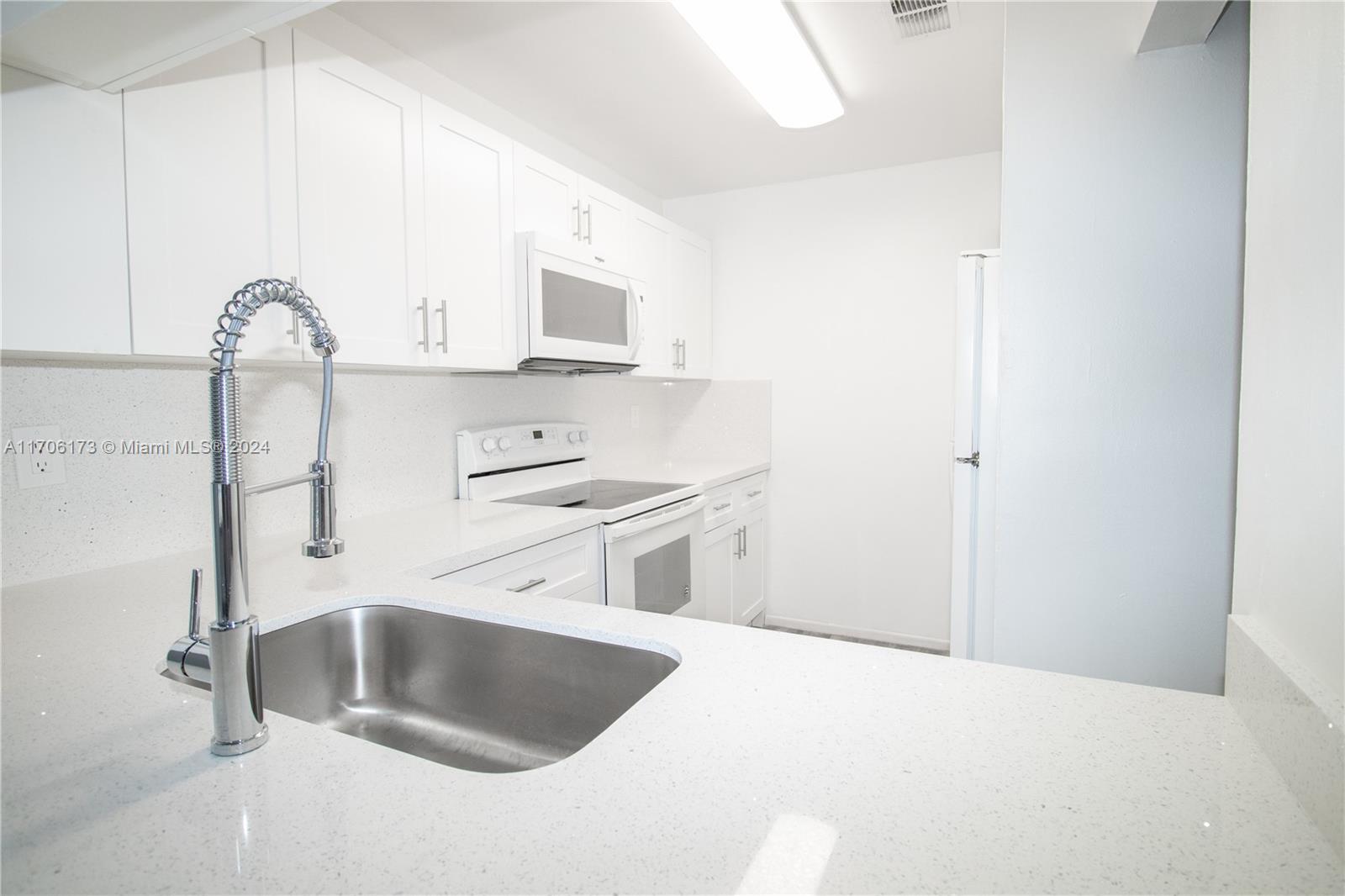 PALM PLACE CONDO - Residential