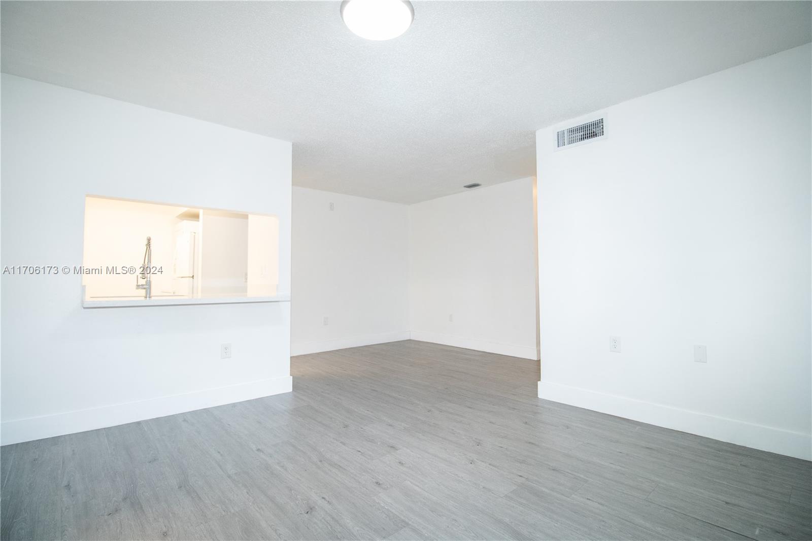 PALM PLACE CONDO - Residential