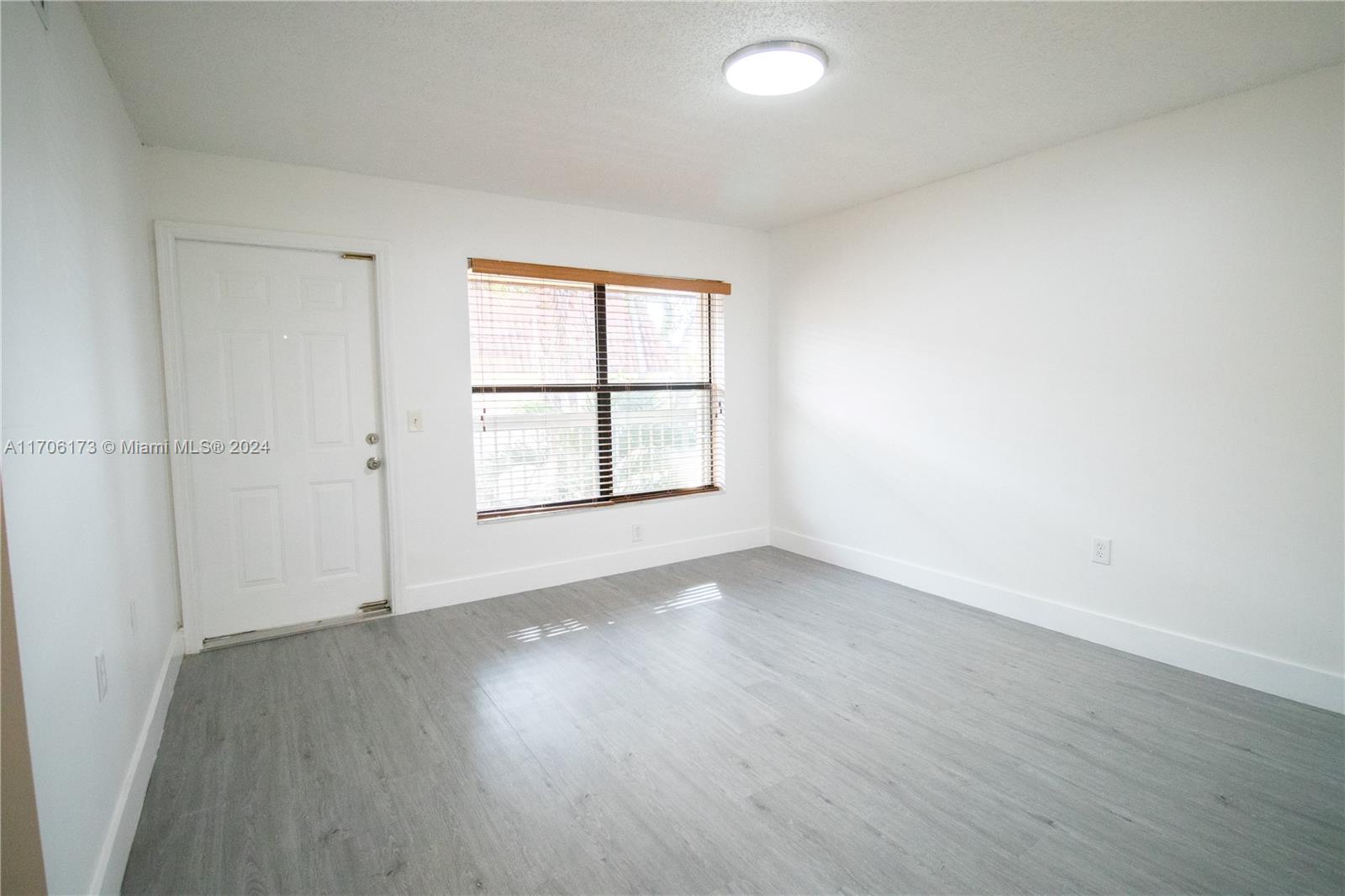 PALM PLACE CONDO - Residential