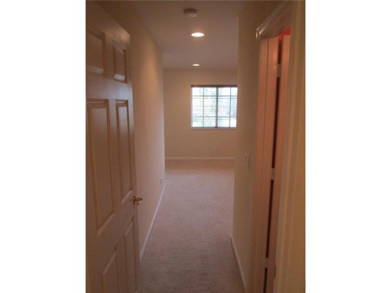 GEORGETOWN 176-58 B - Residential Lease