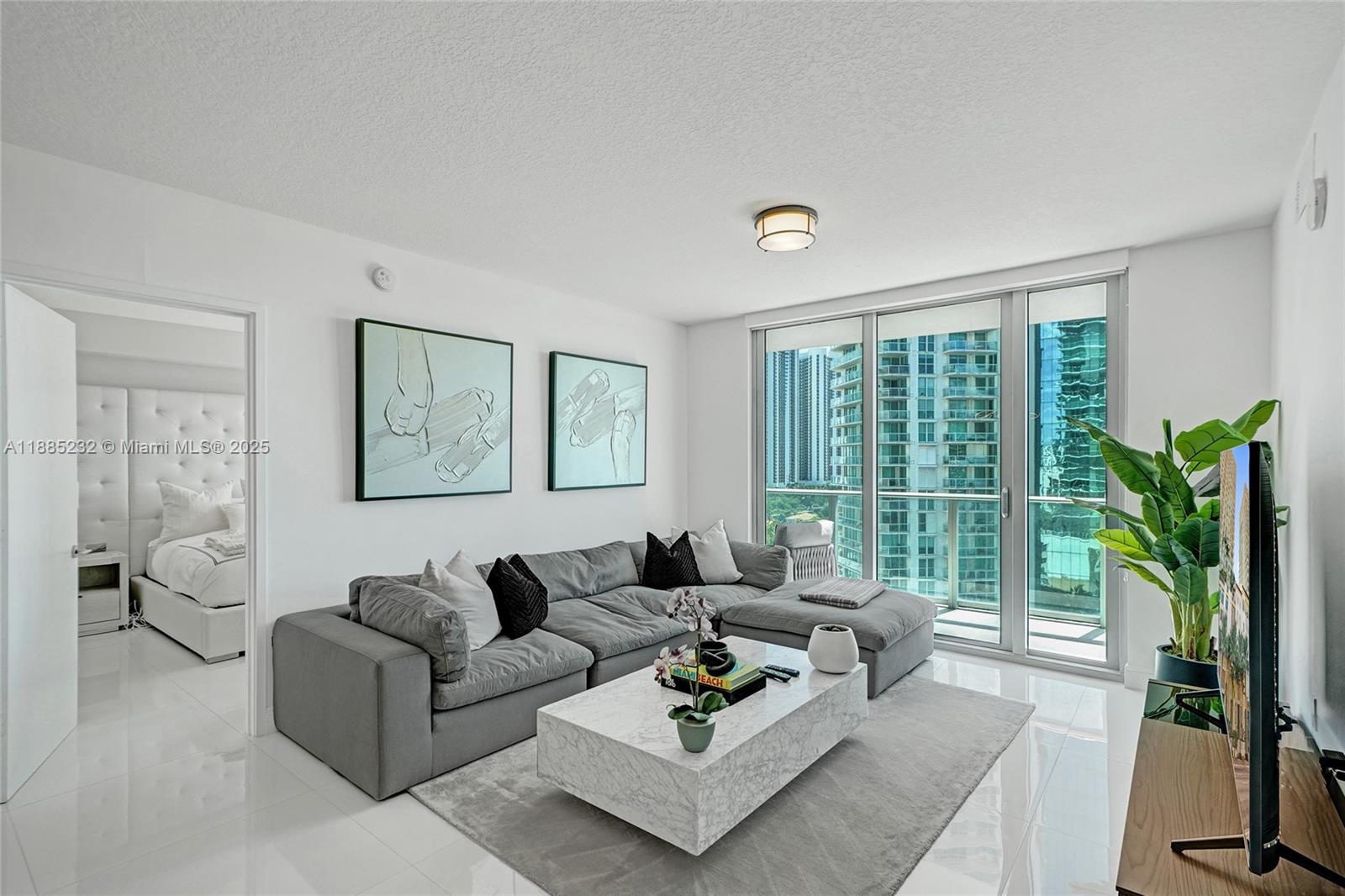 300 Sunny Isles Blvd 4-1104