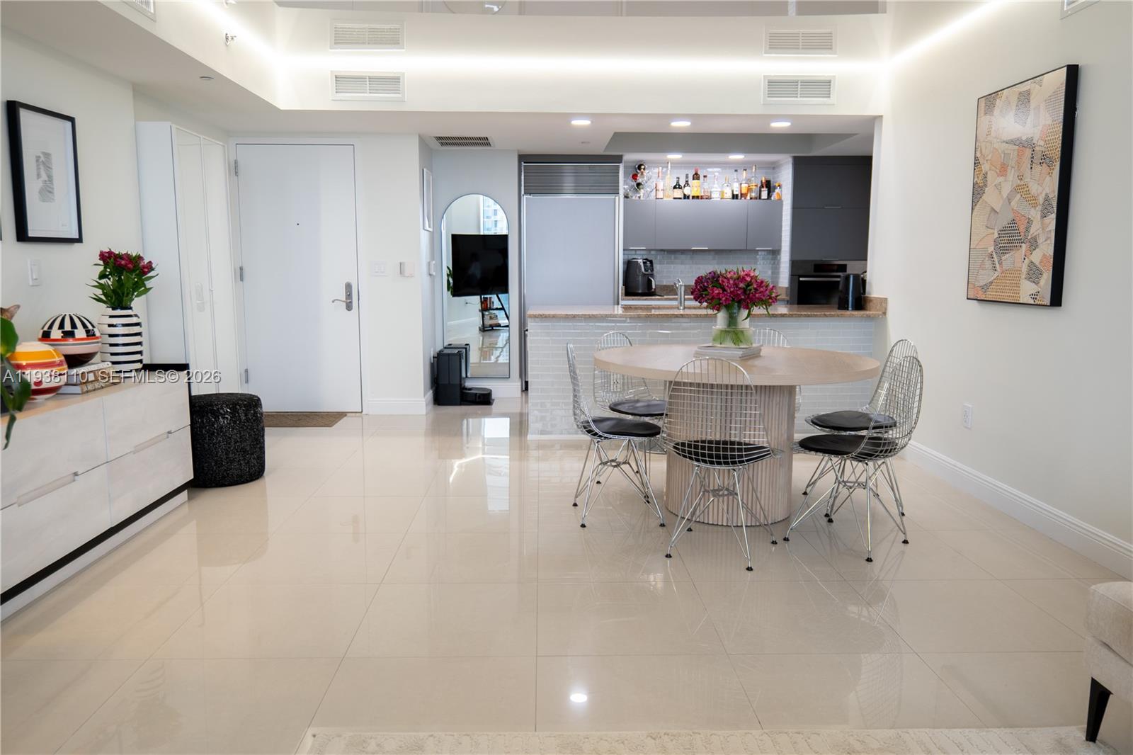 17201 Collins Ave 3502