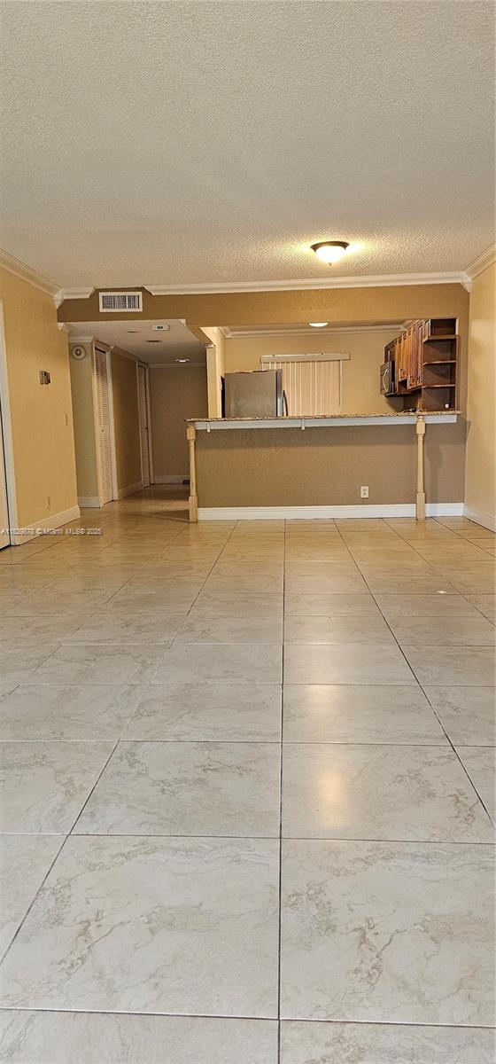 280 Racquet Club Rd 103