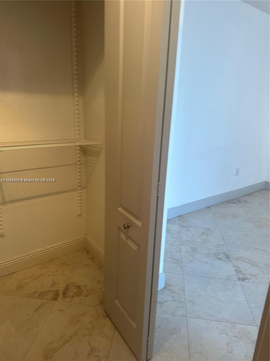 GROVE WAY CONDO - Residential