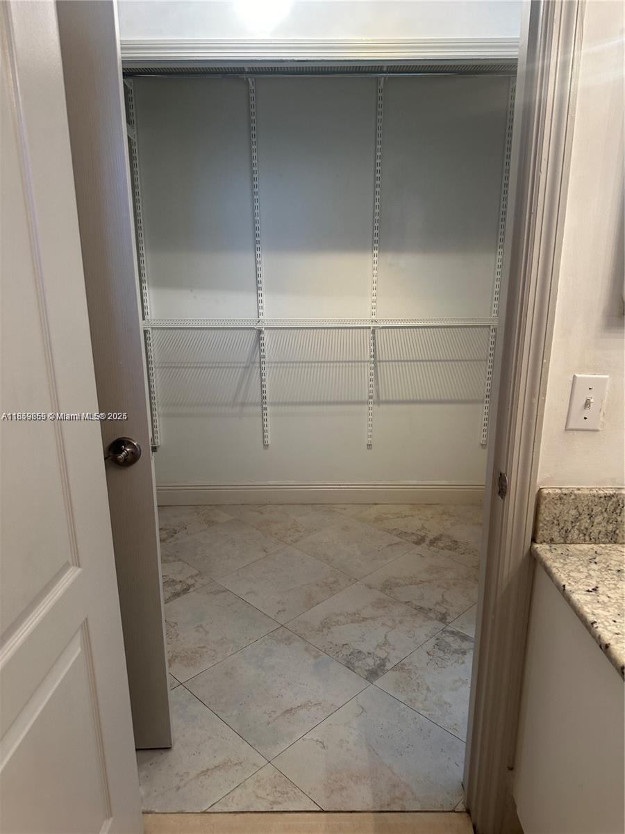 GROVE WAY CONDO - Residential