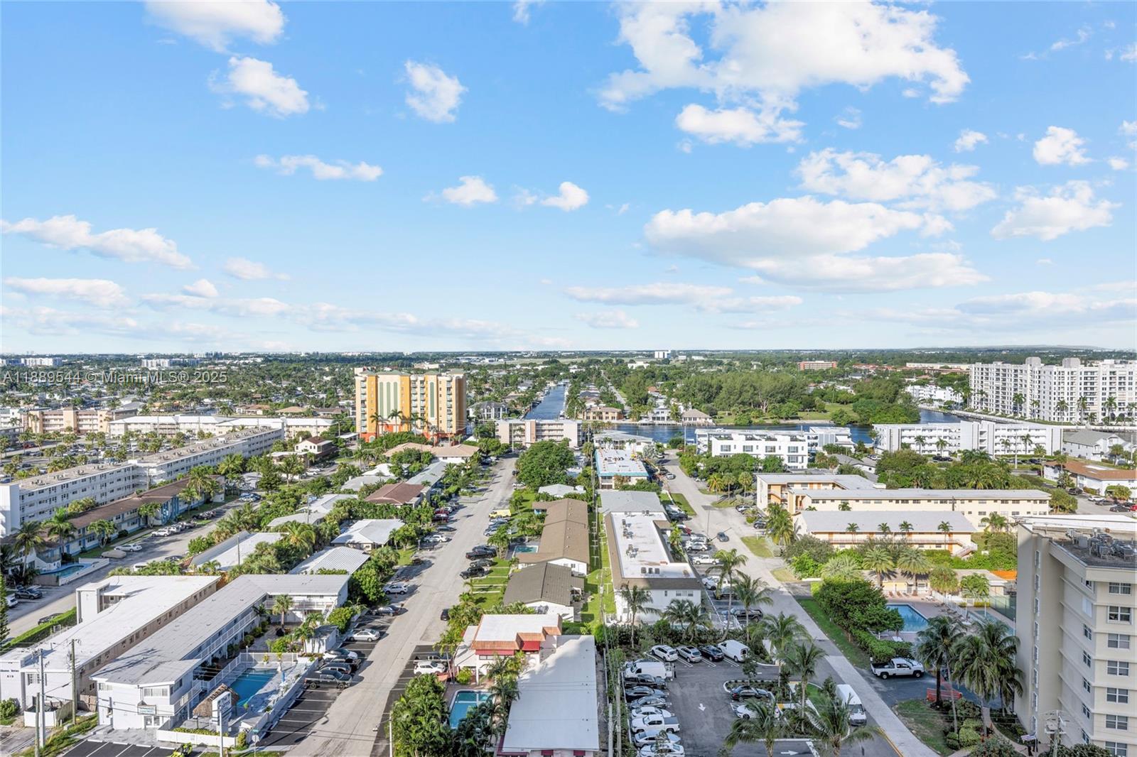 CASAMAR - Residential Lease