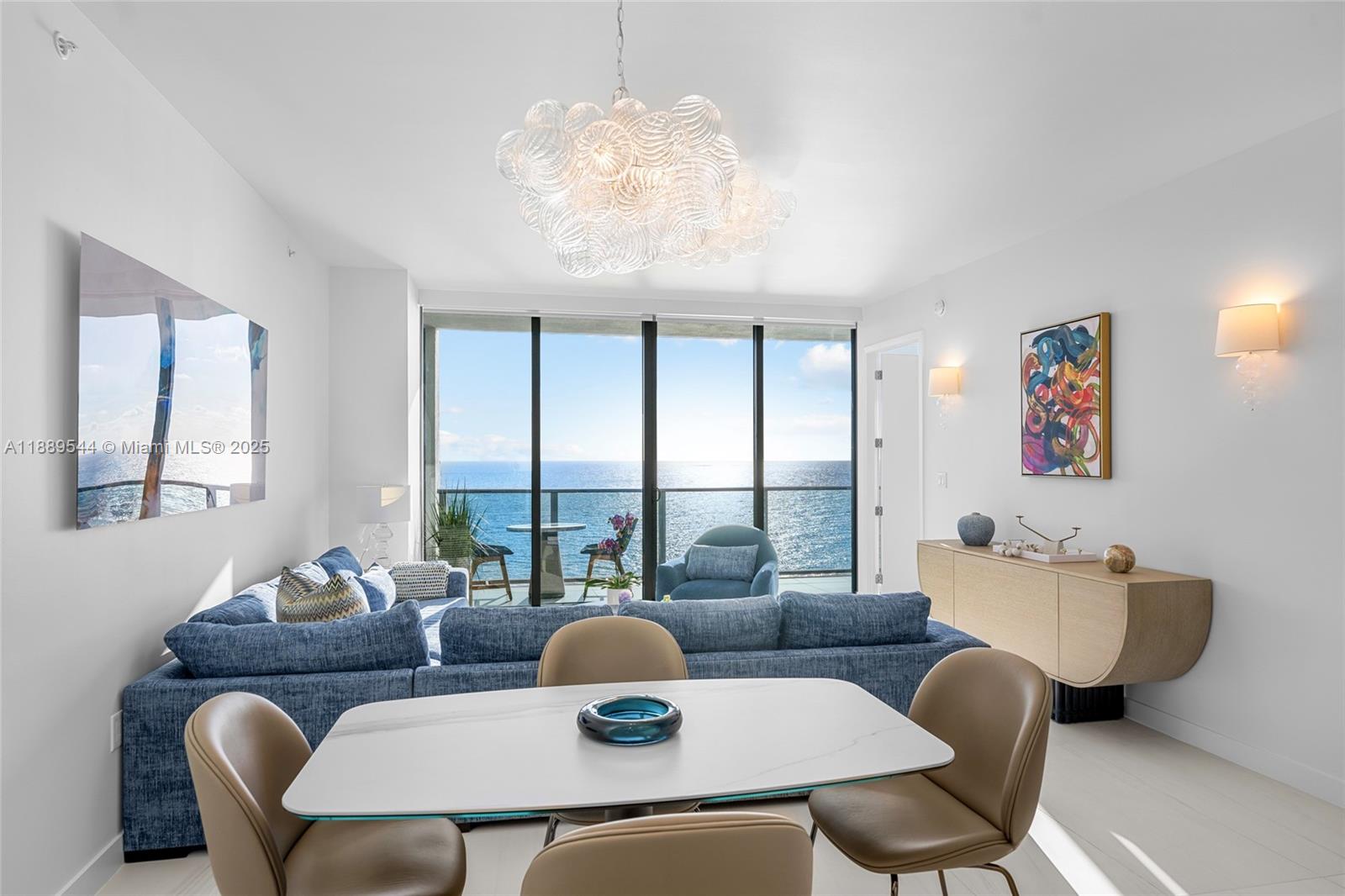 CASAMAR - Residential Lease