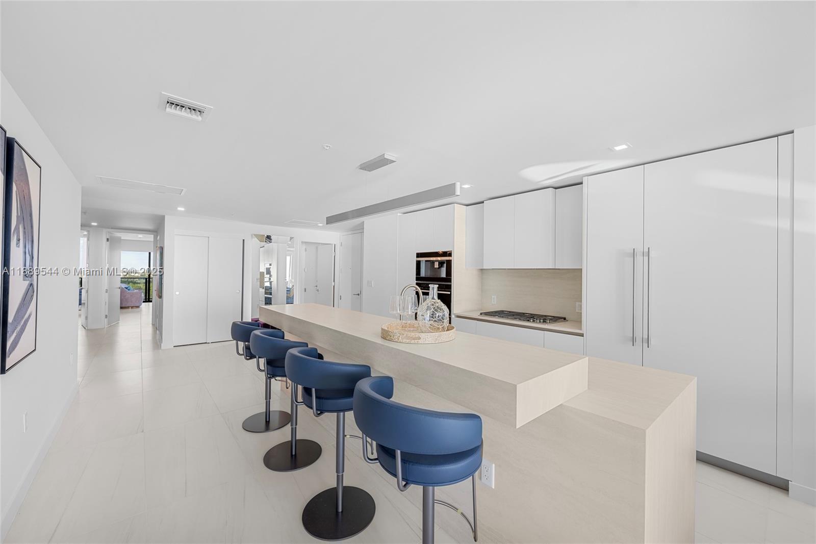 CASAMAR - Residential Lease