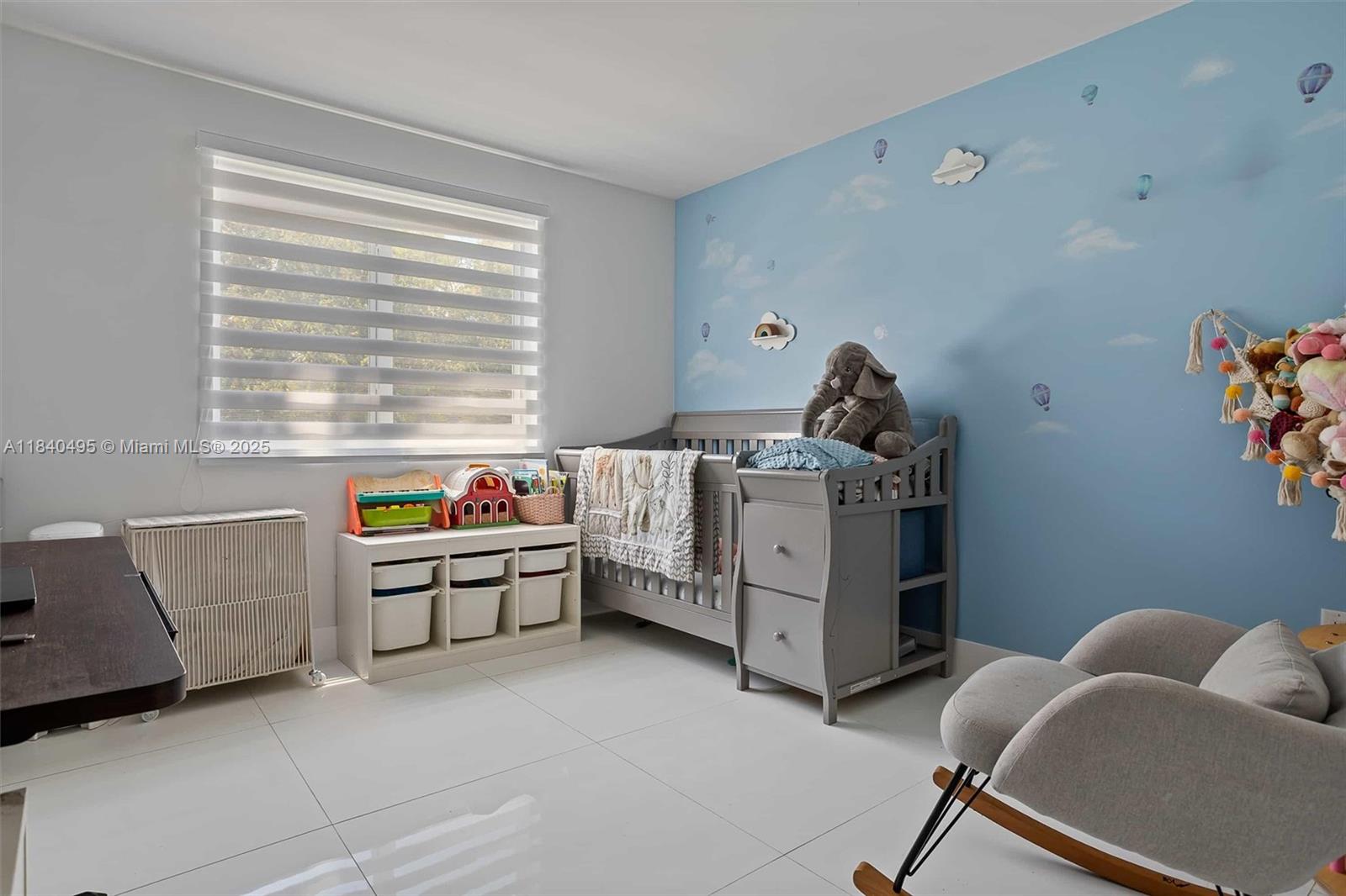 ISLANDS AT DORAL 1ST ADDI - Residential