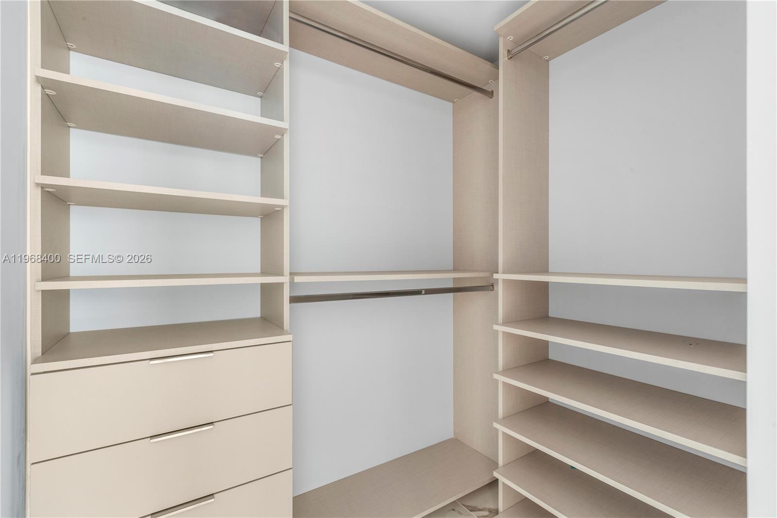 Parque Towers - Residential