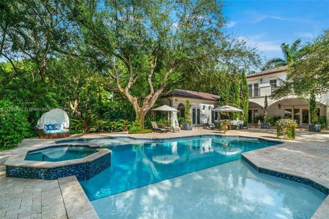 A home in Pinecrest