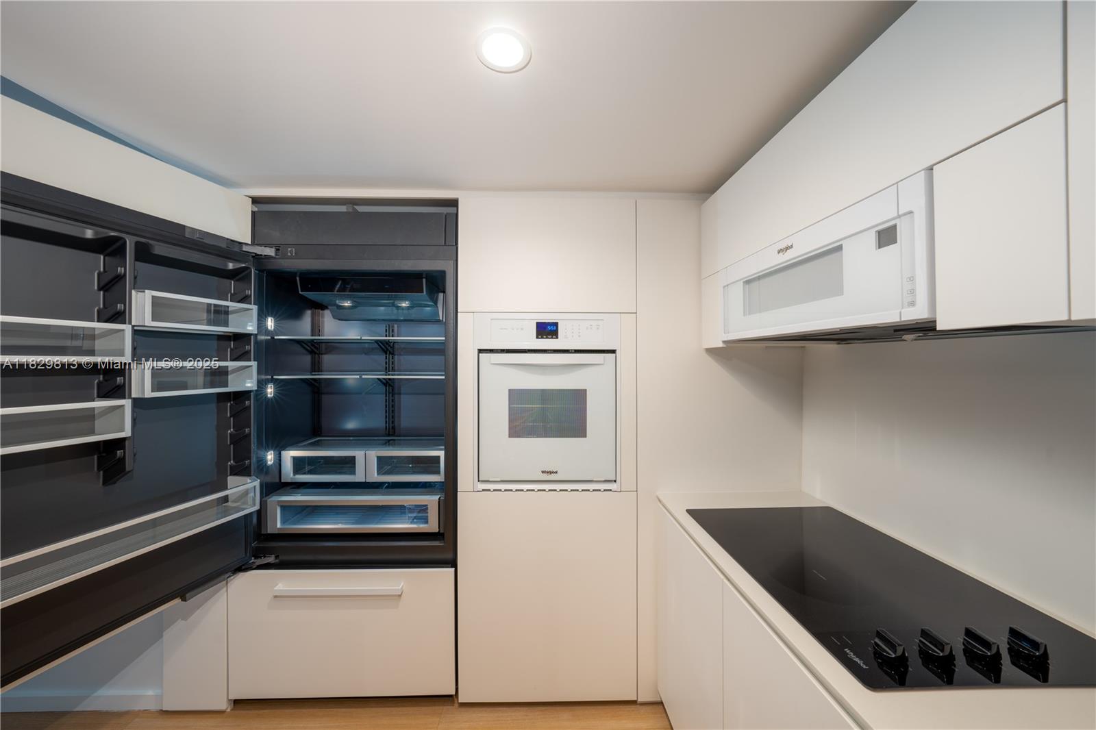 291 Bal Bay Dr 217