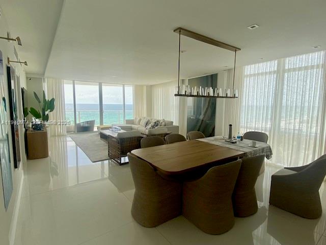 APOGEE BEACH CONDOMINIUM - Residential