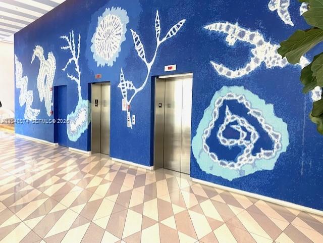 APOGEE BEACH CONDOMINIUM - Residential