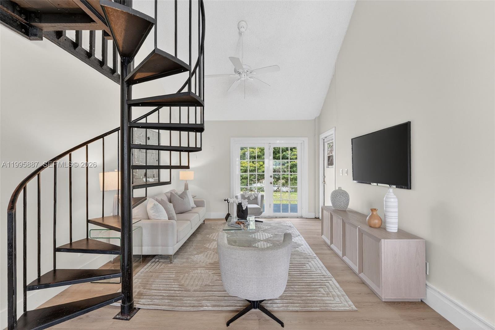 TURTLE BAY - Residential