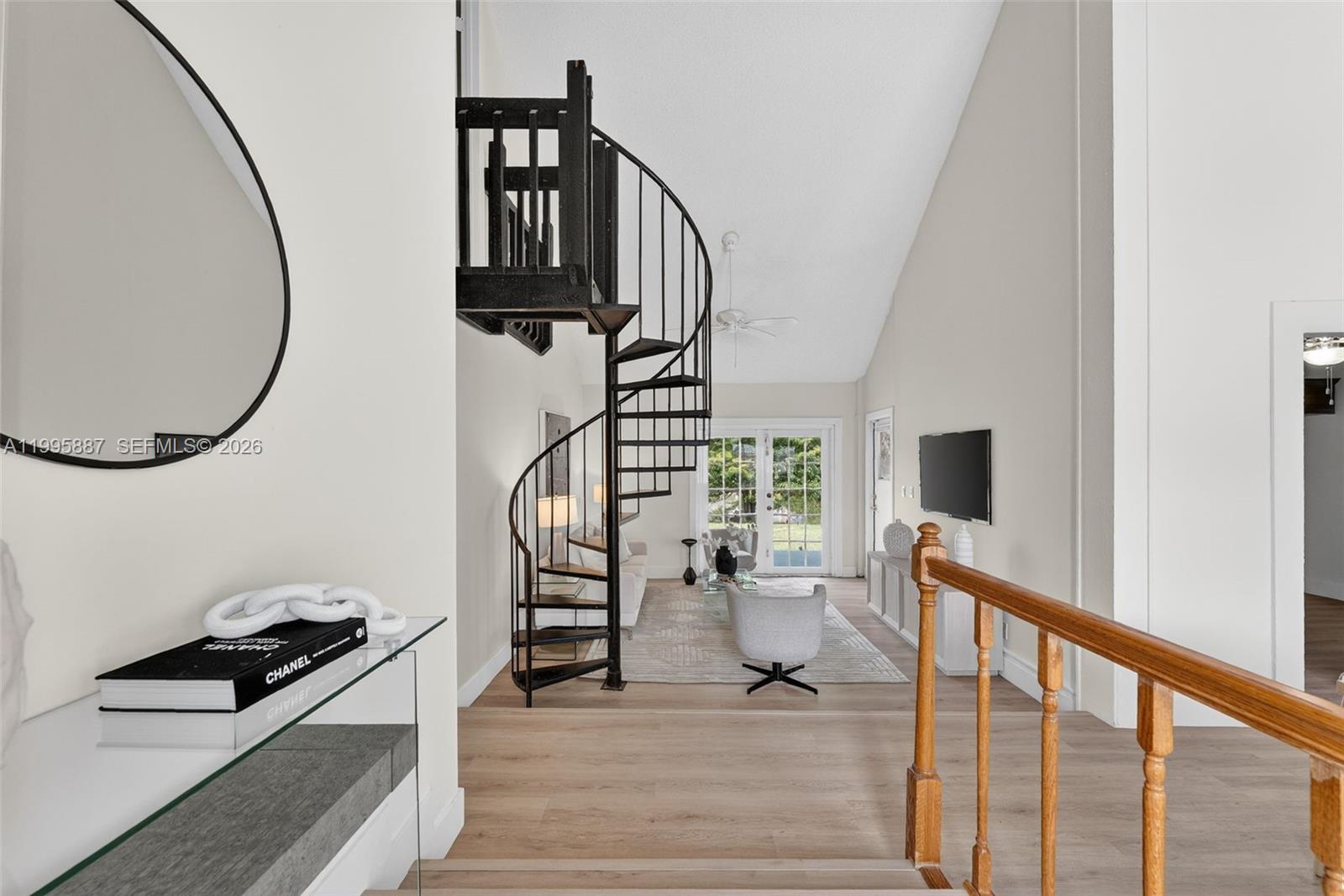 TURTLE BAY - Residential