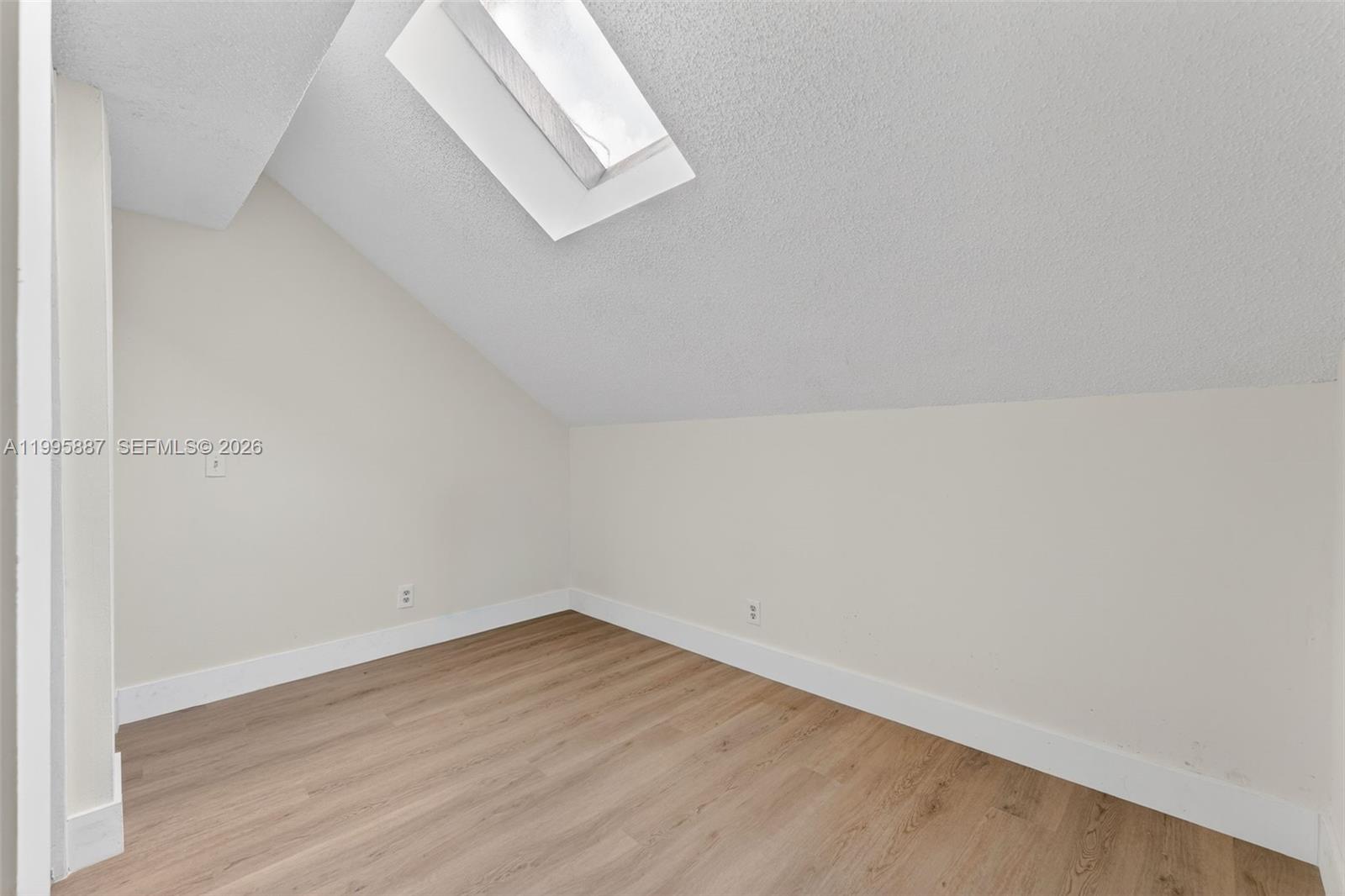 TURTLE BAY - Residential