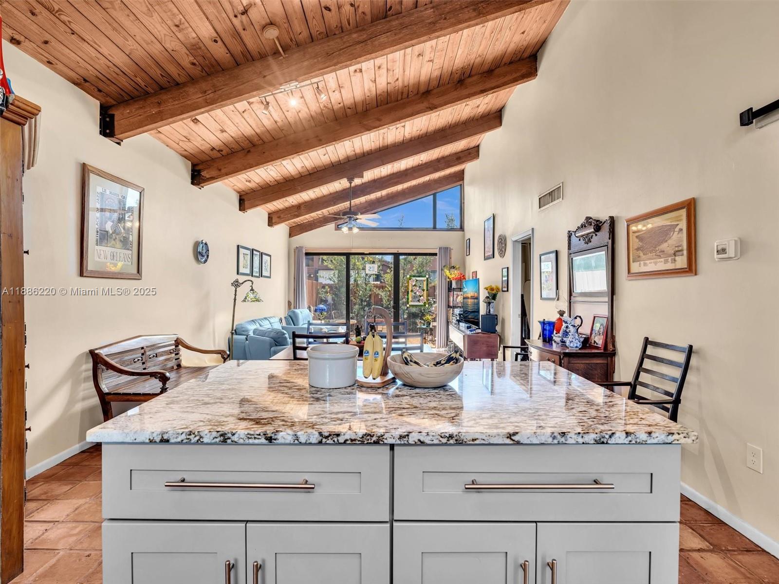 KILLIAN PINES TOWNHOUSES - Residential