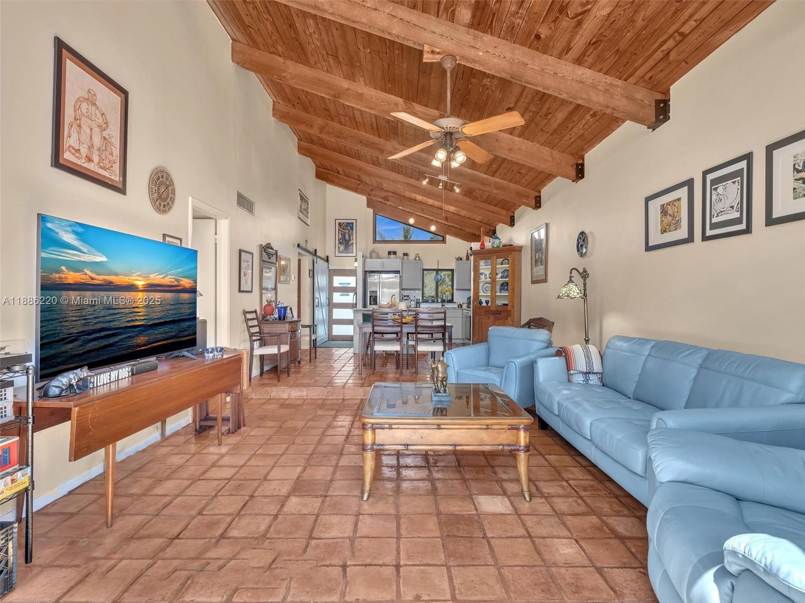 KILLIAN PINES TOWNHOUSES - Residential