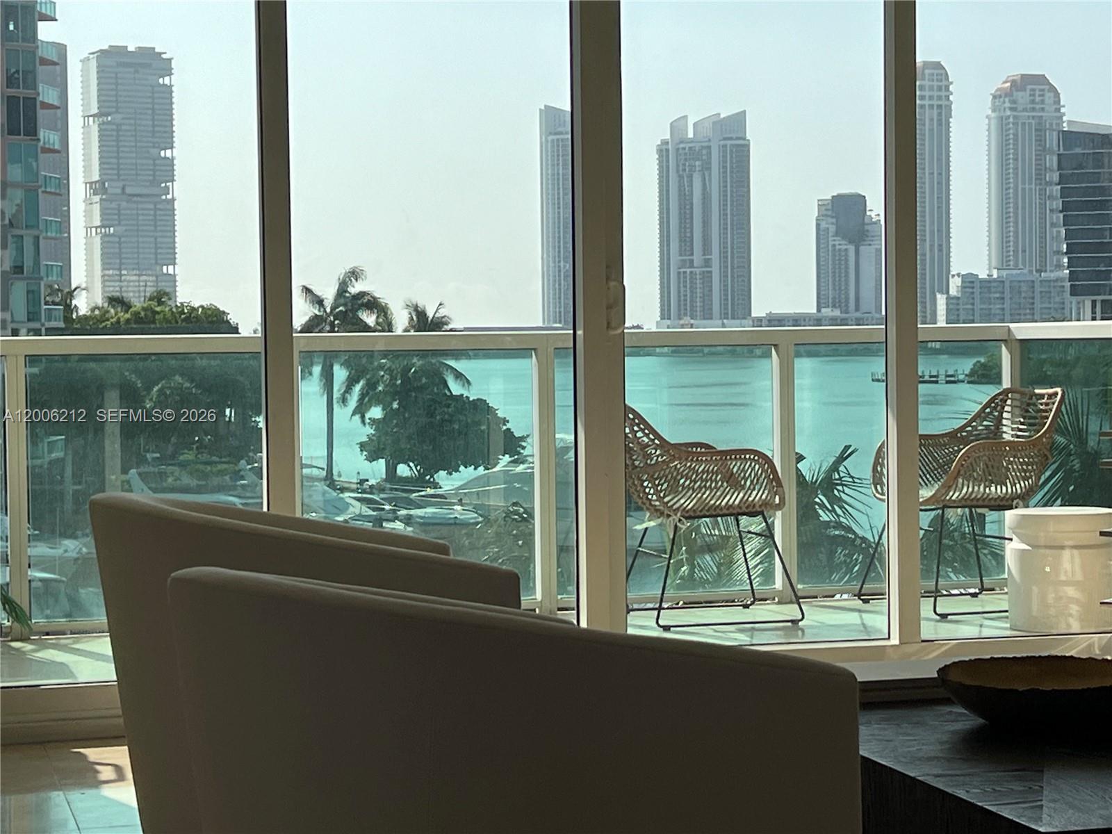 3340 NE 190th St 409