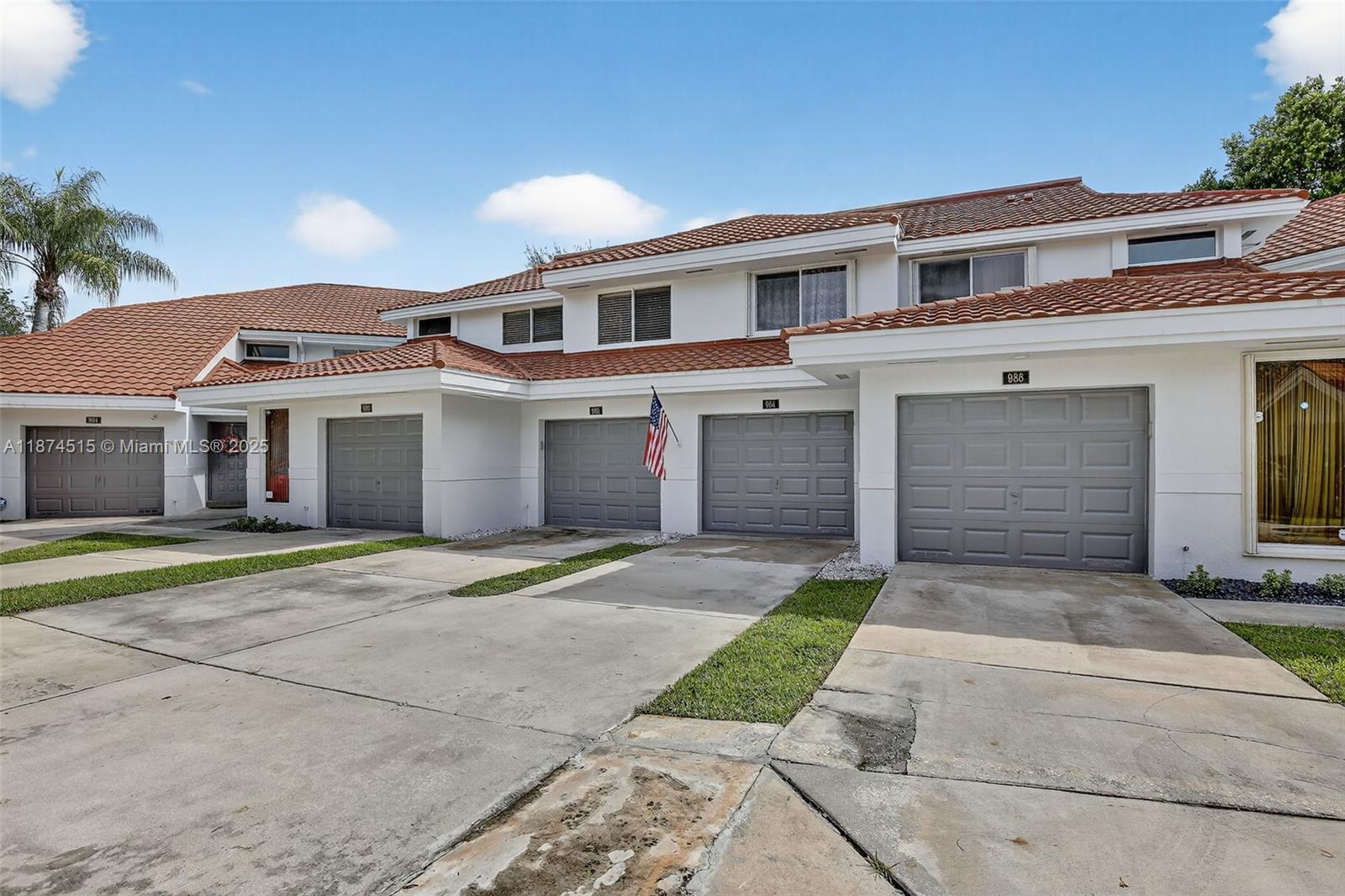 984 NW 93rd Ave 984