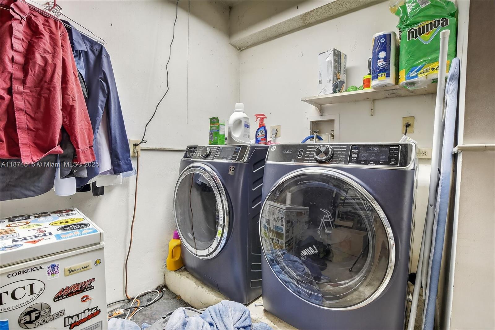 PARC COURT CONDO - Residential