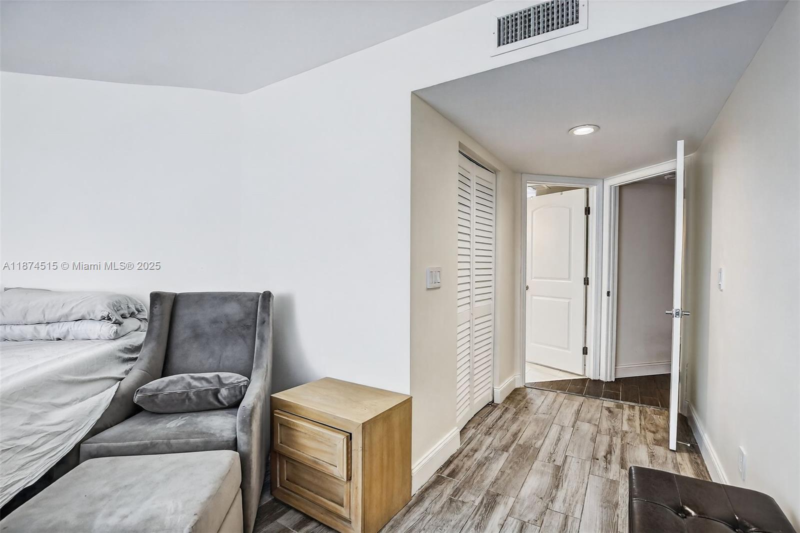 PARC COURT CONDO - Residential