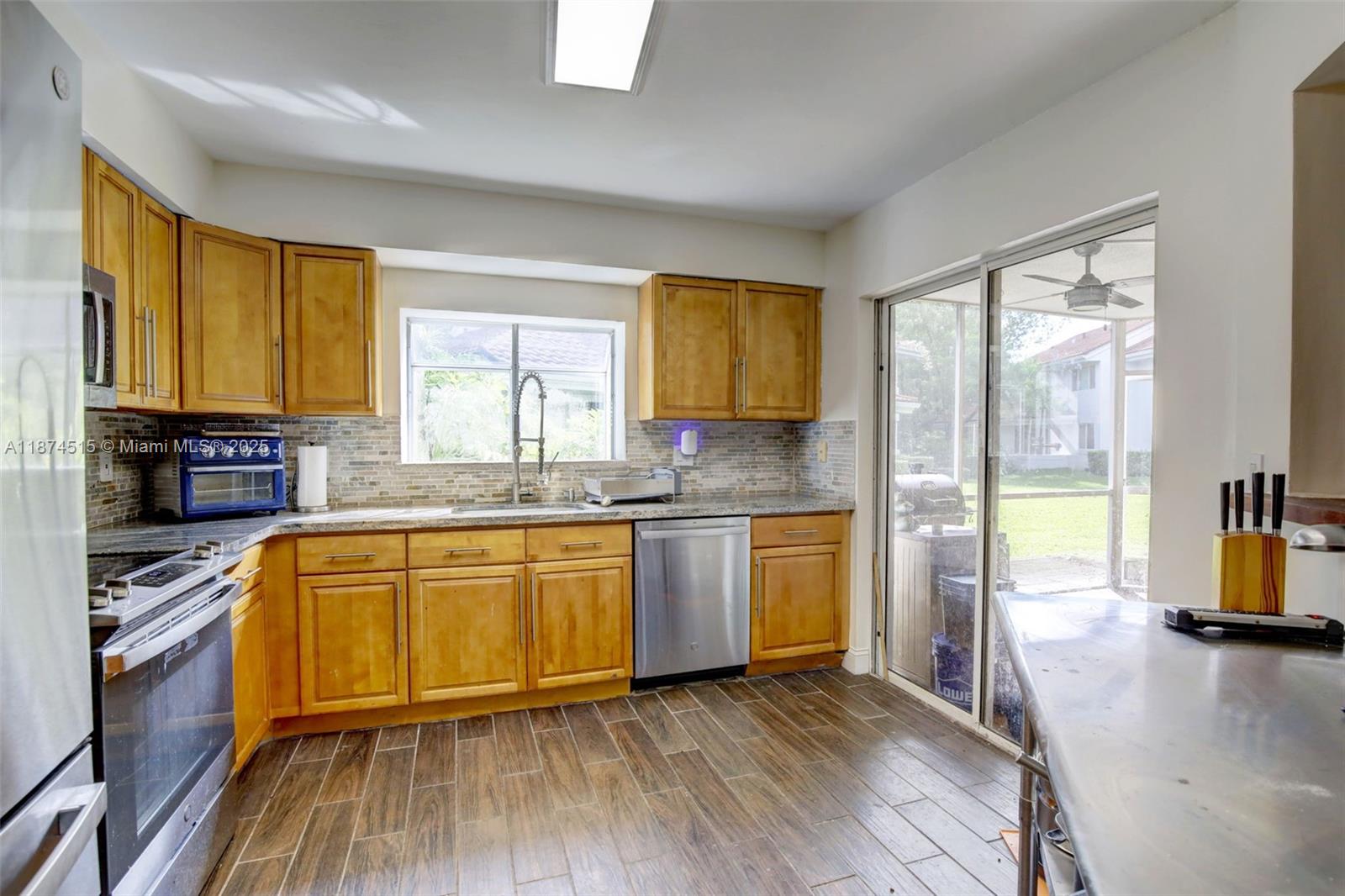 PARC COURT CONDO - Residential