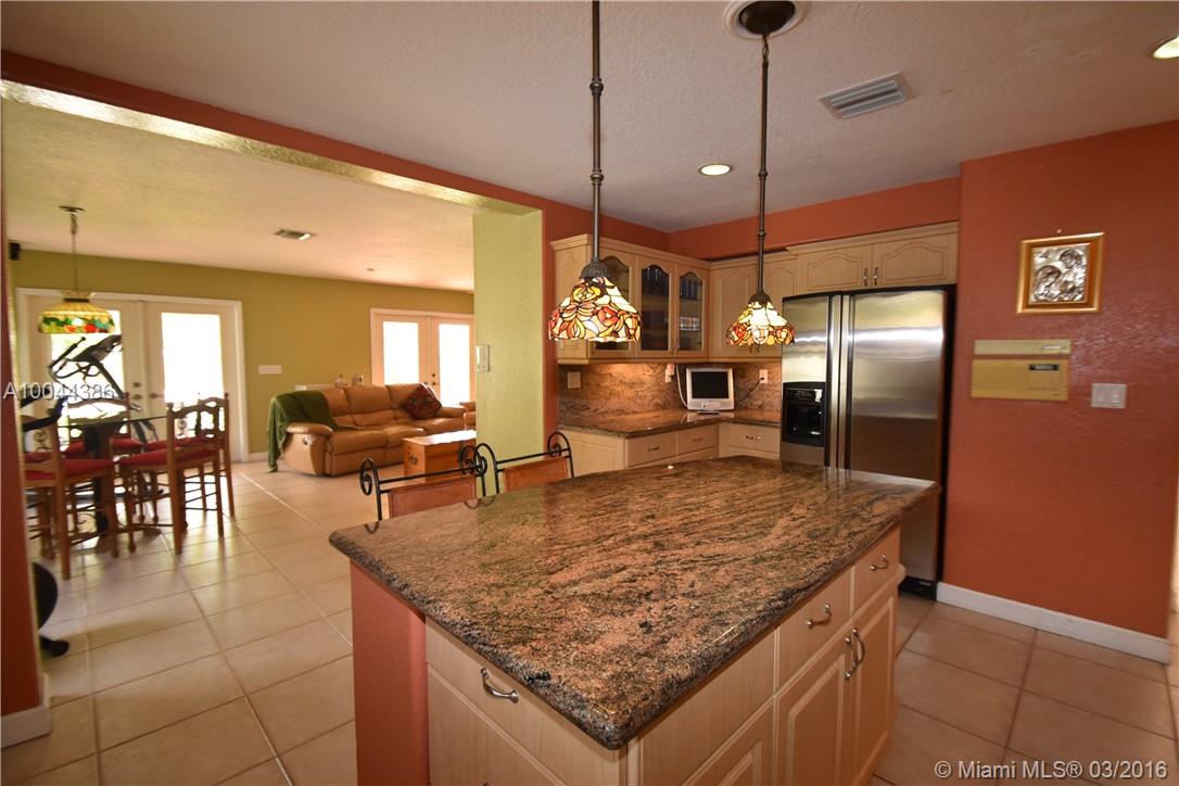 Shoma Homes At Tamiami 04 - Residential