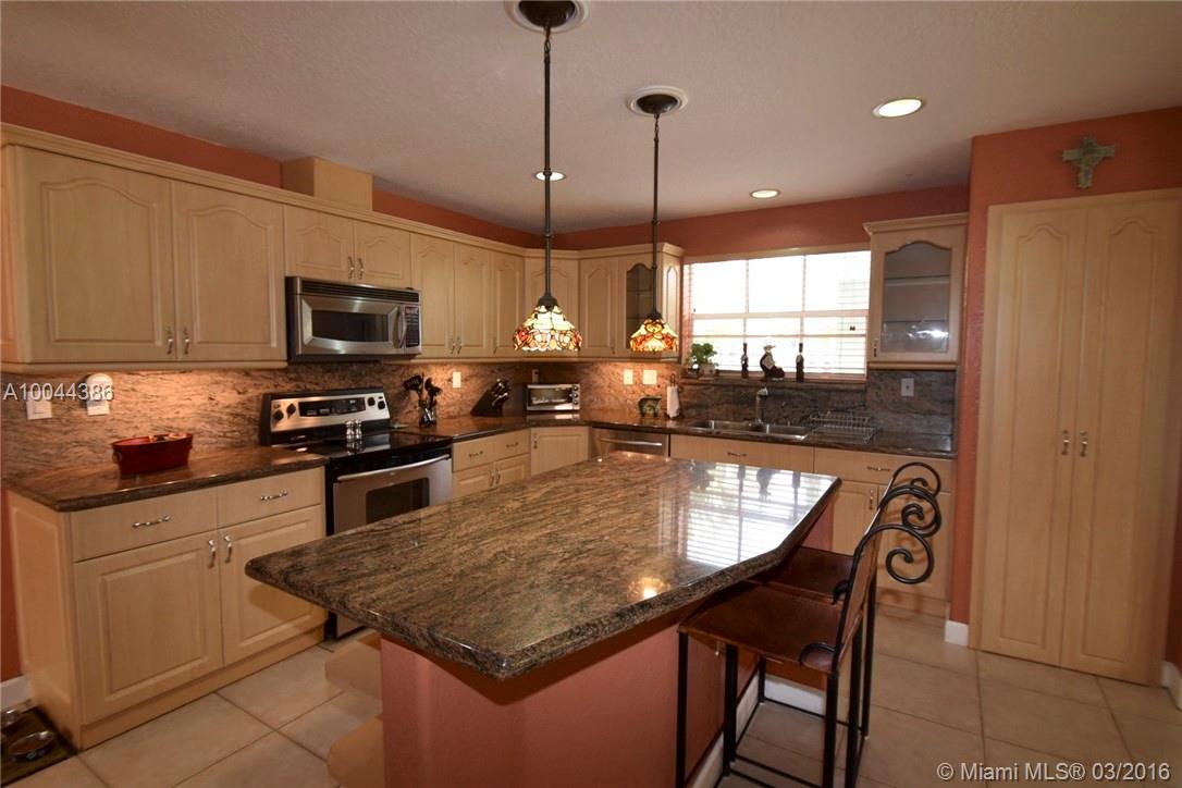 Shoma Homes At Tamiami 04 - Residential