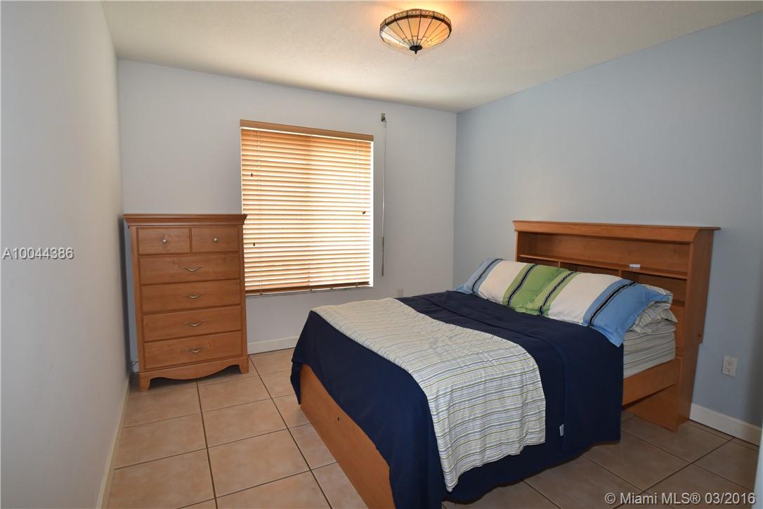 Shoma Homes At Tamiami 04 - Residential