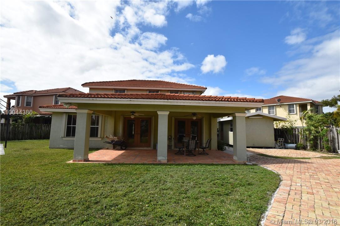 Shoma Homes At Tamiami 04 - Residential