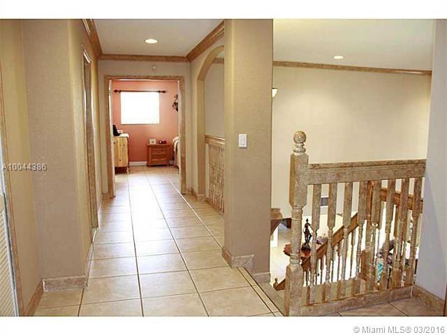 Shoma Homes At Tamiami 04 - Residential