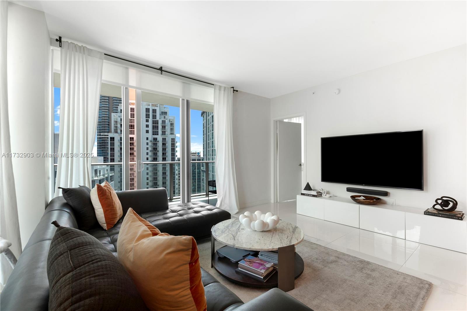 View photos, virtual tours, details... 1100 S Miami Ave 3810
