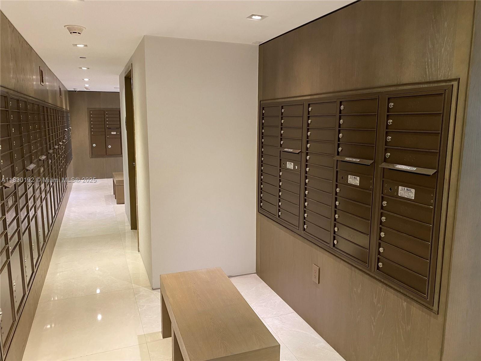 PARAISO BAY CONDO - Residential