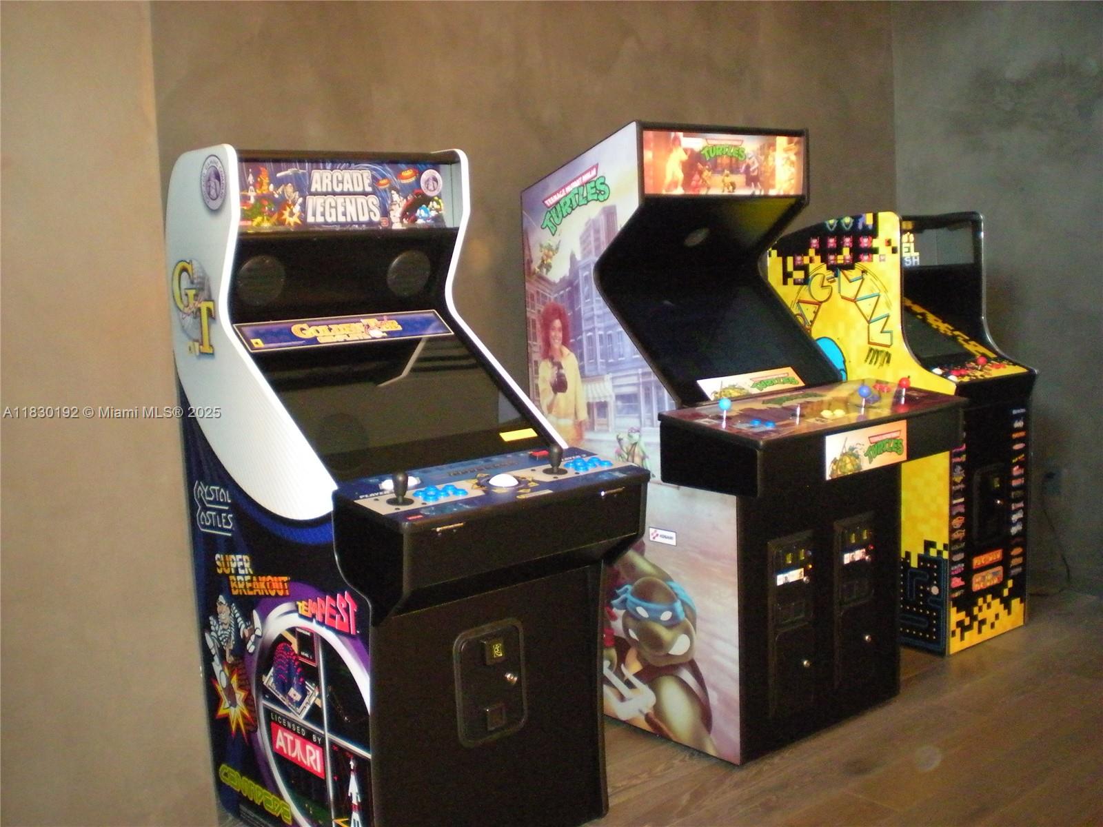 PARAISO BAY CONDO - Residential