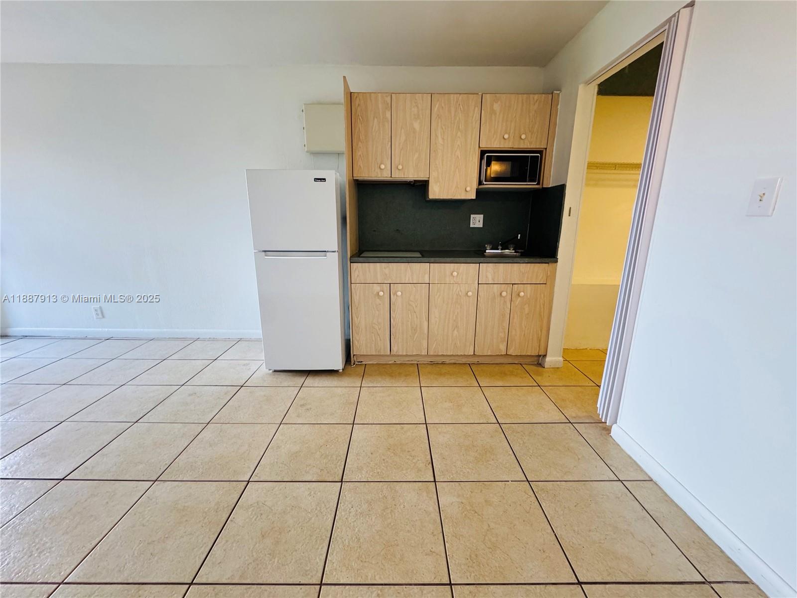 Tropicana Resort - Residential