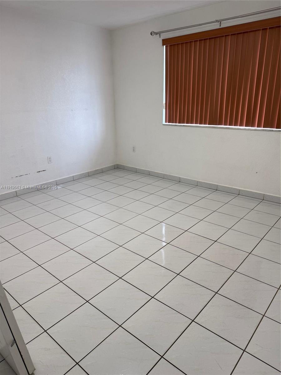 GEOMARA GARDENS CONDO - Residential Lease