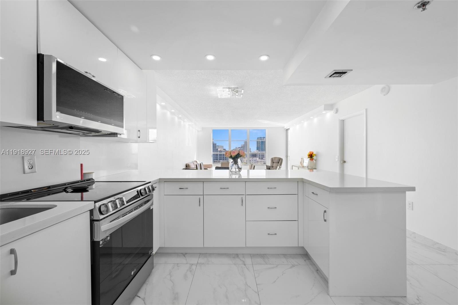 TOWER FORTY ONE CONDO - Residential